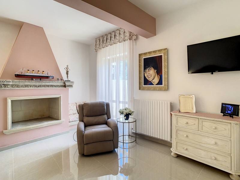vendita villa indipendente lecce zona san pio claro servizi e credito immobiliare (1)