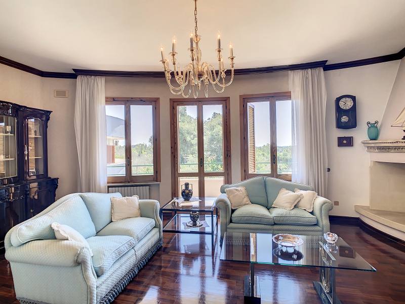 vendita villa indipendente lecce zona san pio claro servizi e credito immobiliare (4)