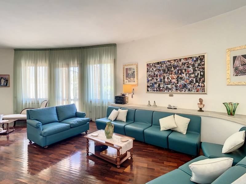 vendita villa indipendente lecce zona san pio claro servizi e credito immobiliare casa (2)