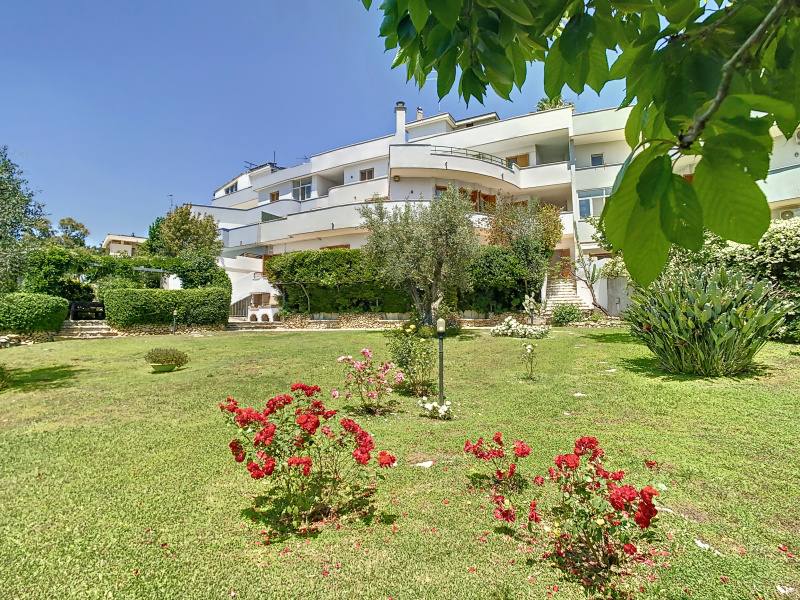 vendita villa indipendente lecce zona san pio claro servizi e credito immobiliare casa (6)