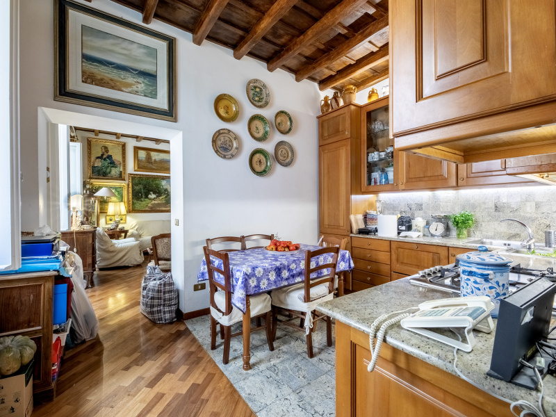 roma immobile vendesi barberini zona claro immobiliare (9)